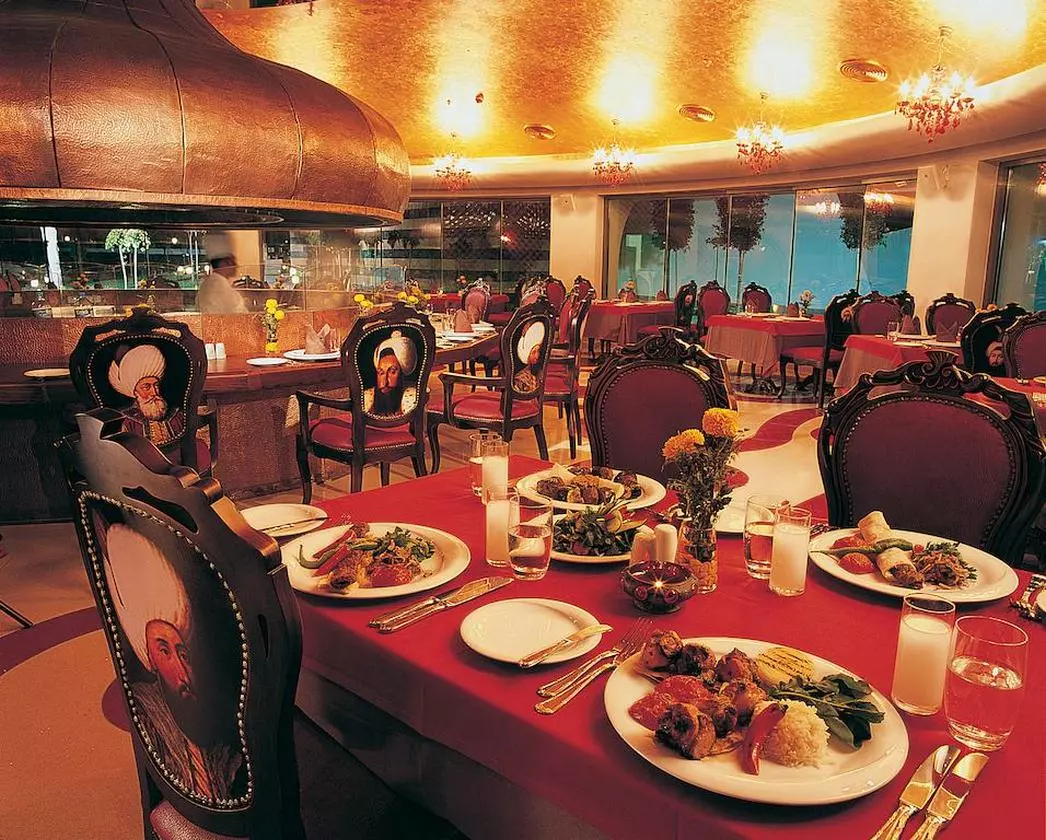 CORNELIADIAMOND_SHABAVIZ (33).jpg